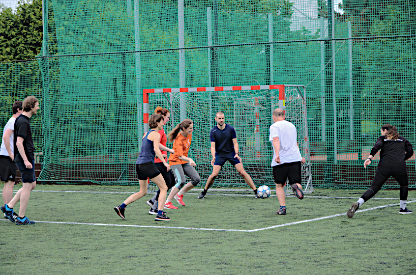  ◳ fotbal_4 (jpg) → (originál)