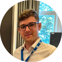 ◳ Lukáš_1_1000x1000 (png) → (ořez 215*215px)